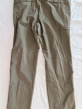 Eddie Bauer Travel Pants Women’s Olive Green Casual Pants